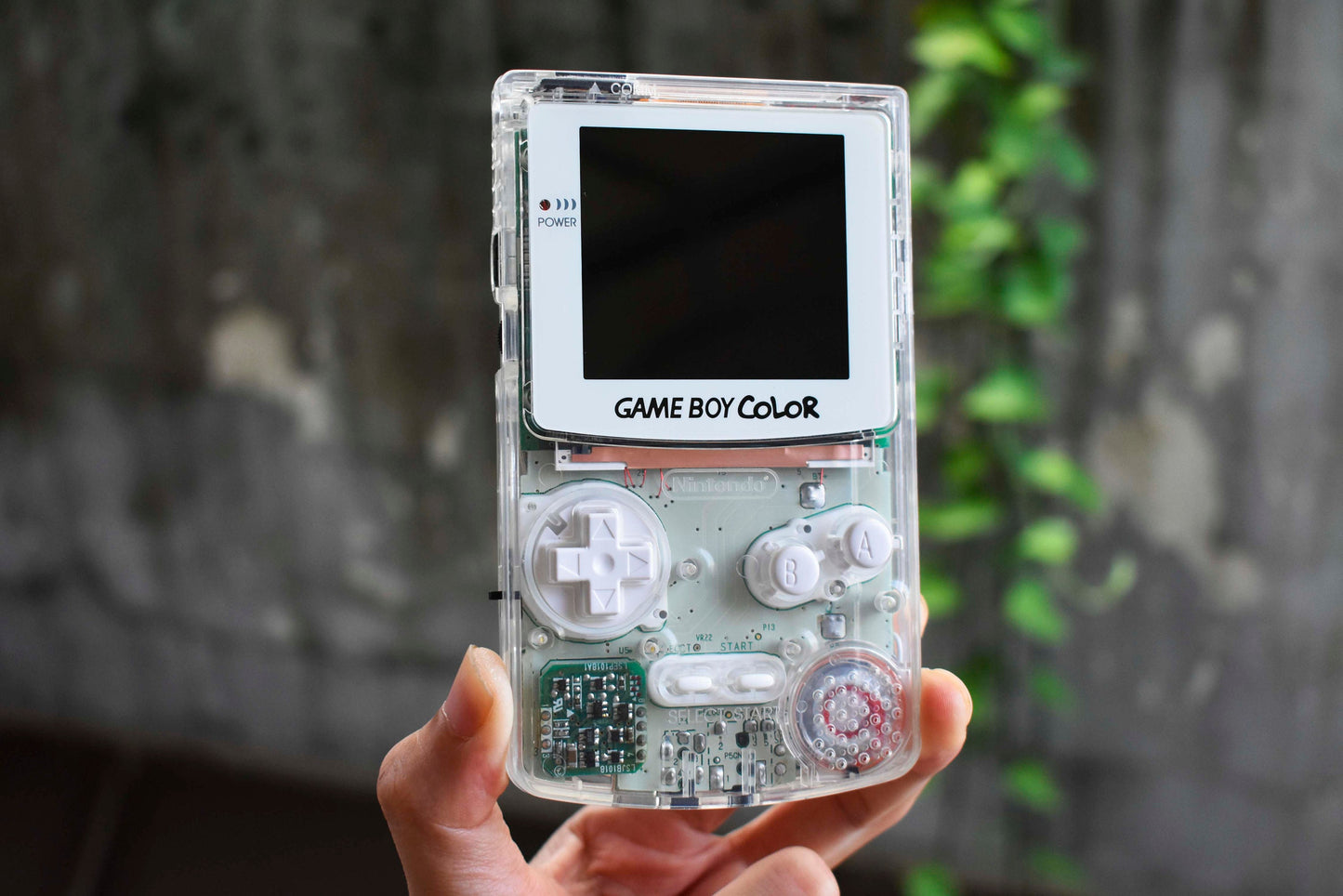 Retro Pixel IPS Q5 Game Boy Color Nintendo GBC Plus Extra Mods Crystal Clear Shell White Buttons