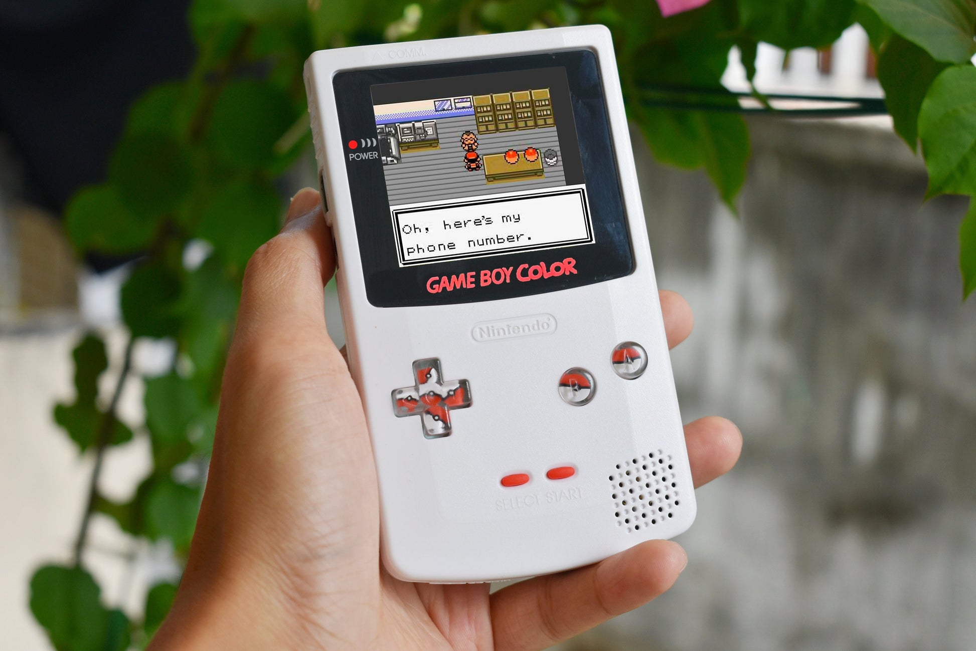 This retro handheld is the Game Boy Nintendo won't give us